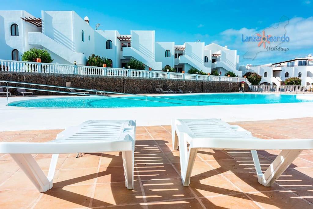 Vivienda Vacacional El Descanso Costa Teguise Exterior foto